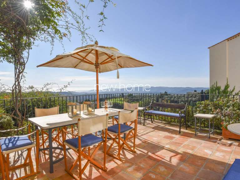 House Châteauneuf-Grasse - 6 bedrooms - 325m²