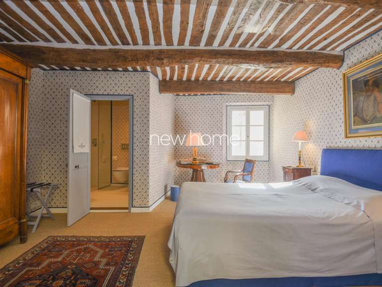 Maison Châteauneuf-Grasse - 6 chambres - 325m²