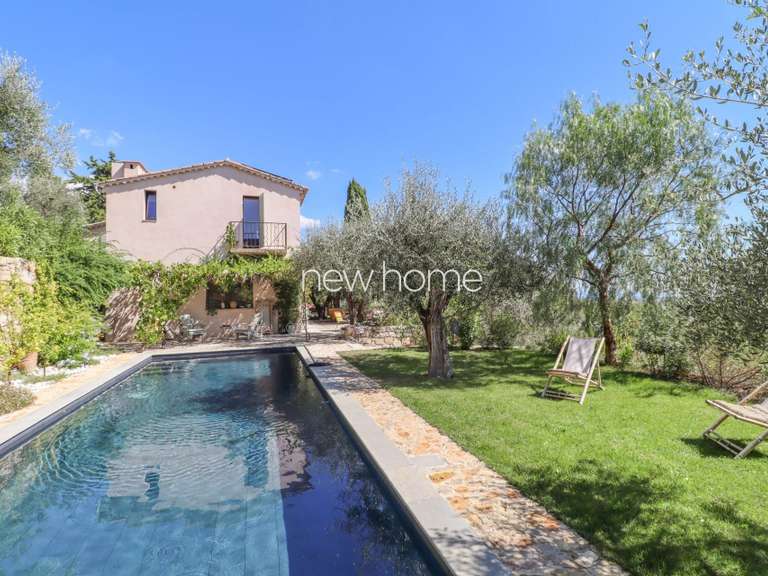 Maison avec Vue sur mer Châteauneuf-Grasse - 5 chambres - 247m²