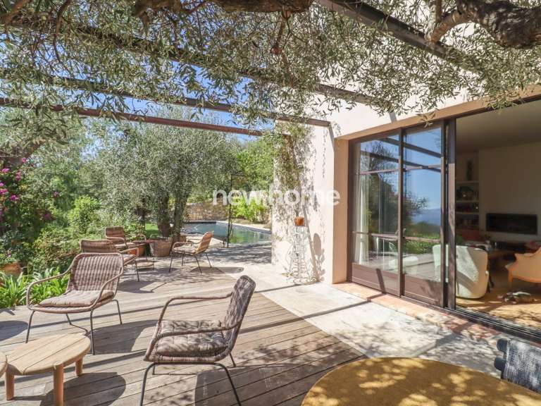 Maison avec Vue sur mer Châteauneuf-Grasse - 5 chambres - 247m²