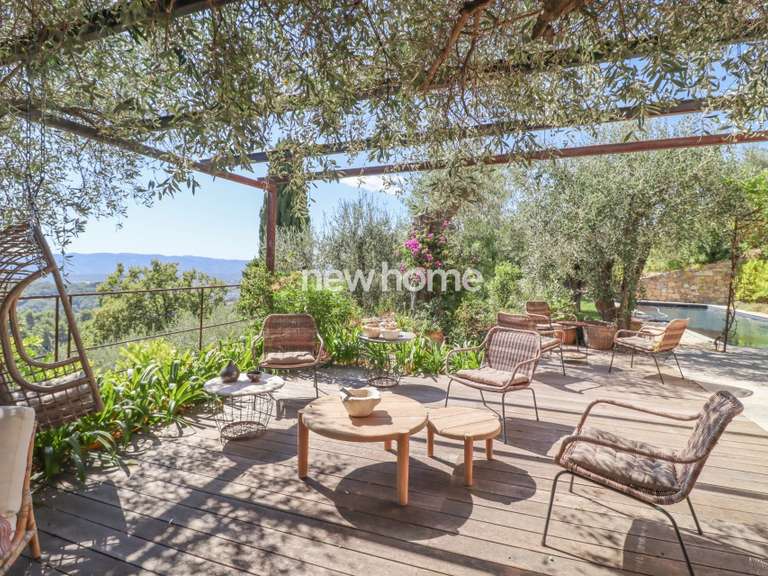 Maison avec Vue sur mer Châteauneuf-Grasse - 5 chambres - 247m²