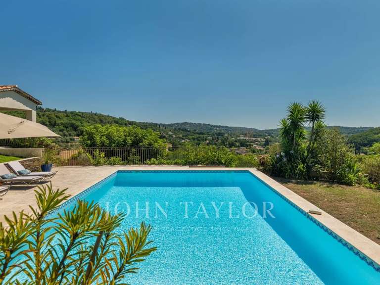 Maison Châteauneuf-Grasse - 7 chambres - 504m²