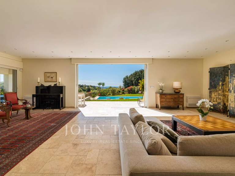 House Châteauneuf-Grasse - 7 bedrooms - 504m²