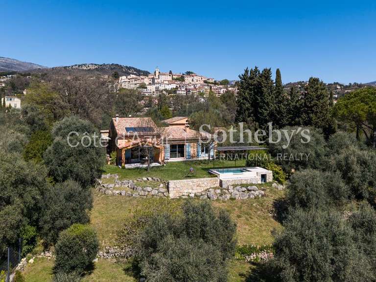 Maison Châteauneuf-Grasse - 8 chambres - 255m²