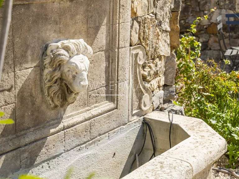 Maison Châteauneuf-Grasse - 4 chambres - 225m²