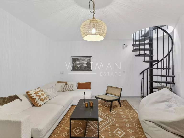 Maison Châteauneuf-Grasse - 4 chambres - 225m²