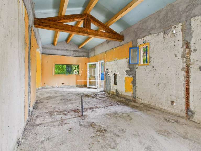 Maison Châteauneuf-Grasse - 202m²