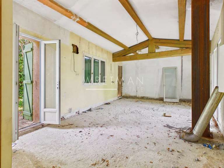 Maison Châteauneuf-Grasse - 202m²