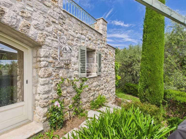 Maison Châteauneuf-Grasse - 5 chambres - 338m²