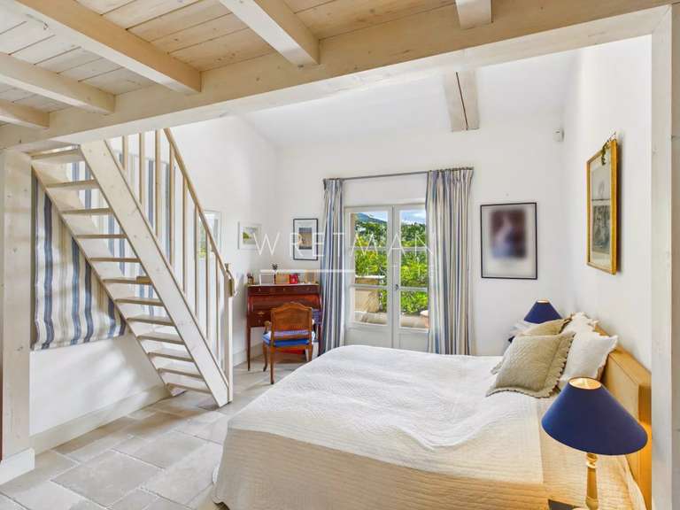 Maison Châteauneuf-Grasse - 5 chambres - 338m²