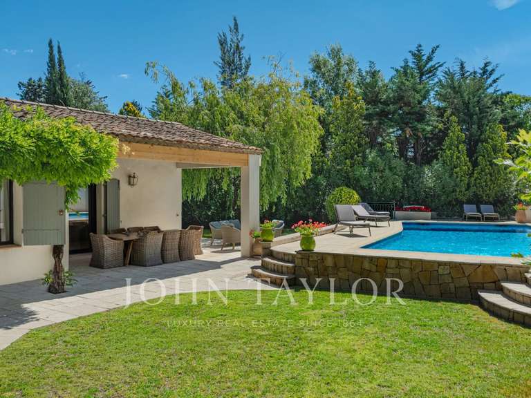 Maison Châteauneuf-Grasse - 5 chambres - 207m²