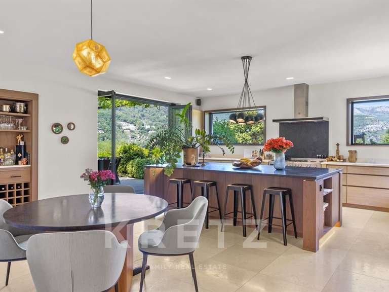 Maison Châteauneuf-Grasse - 390m²