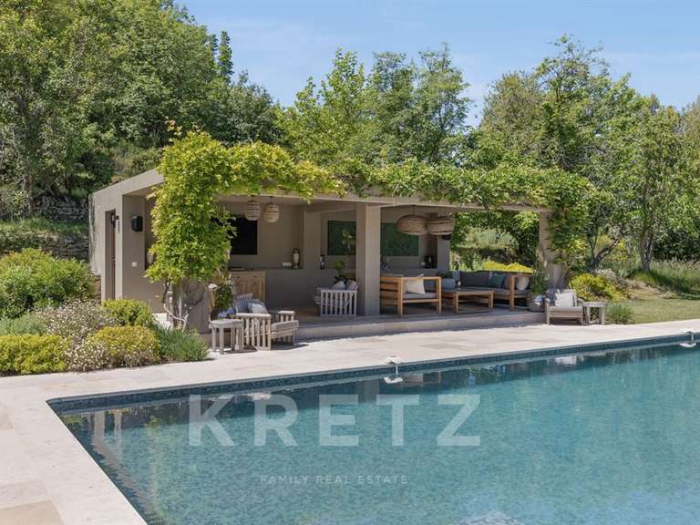 Maison Châteauneuf-Grasse - 390m²
