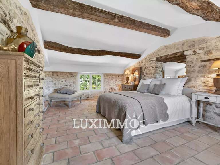 Maison Châteauneuf-Grasse - 6 chambres - 450m²