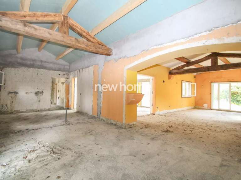 Maison Châteauneuf-Grasse - 2 chambres - 203m²