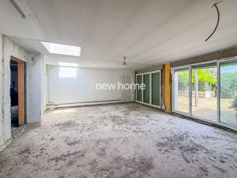 Maison Châteauneuf-Grasse - 2 chambres - 203m²