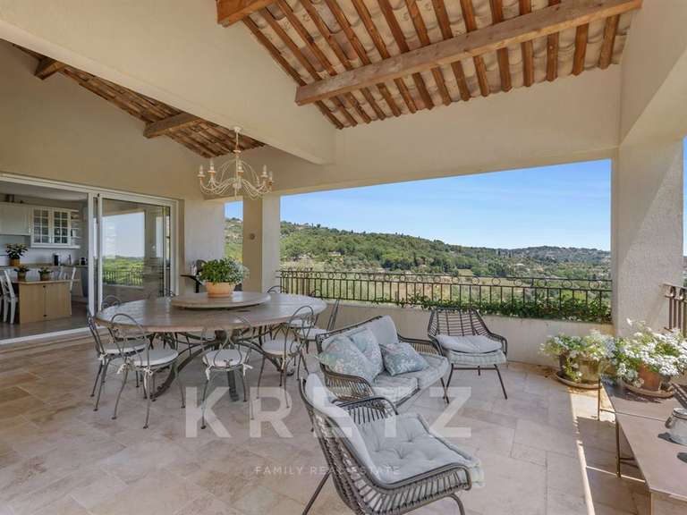 House Châteauneuf-Grasse - 6 bedrooms - 305m²