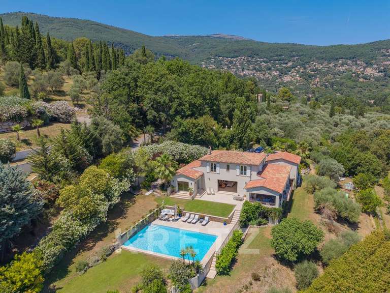 House Châteauneuf-Grasse - 6 bedrooms - 305m²