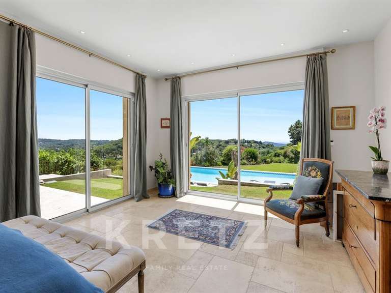 House Châteauneuf-Grasse - 6 bedrooms - 305m²