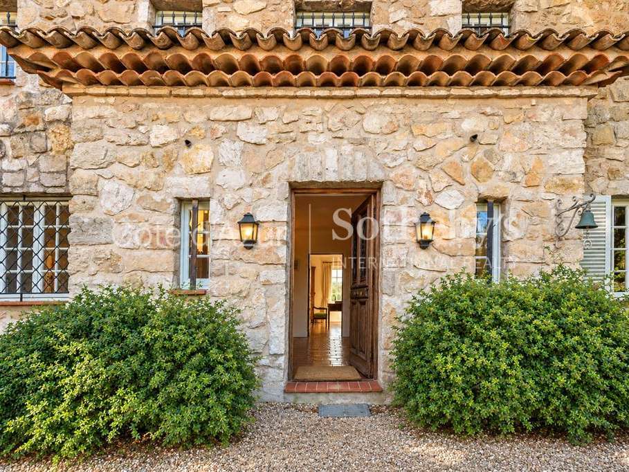 Maison Châteauneuf-Grasse