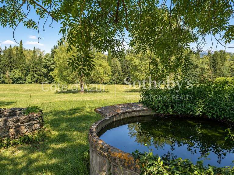 Maison Châteauneuf-Grasse - 8 chambres - 344m²