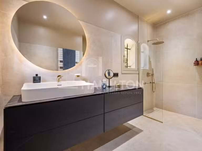 House Châteauneuf-Grasse - 200m²