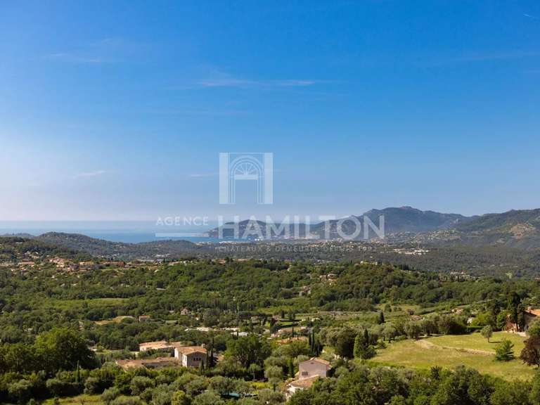 House Châteauneuf-Grasse - 2 bedrooms - 193m²
