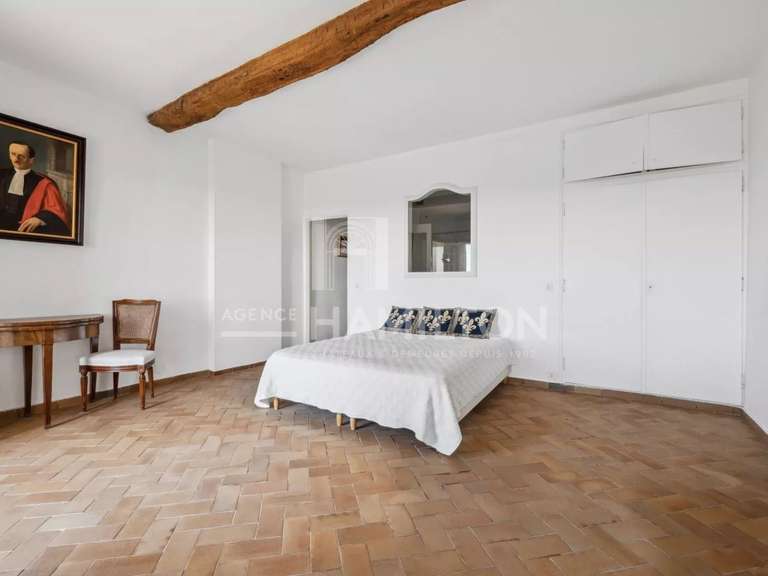 House Châteauneuf-Grasse - 2 bedrooms - 193m²
