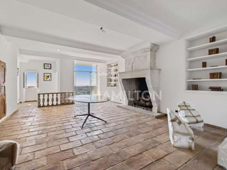 House Châteauneuf-Grasse - 2 bedrooms - 193m²