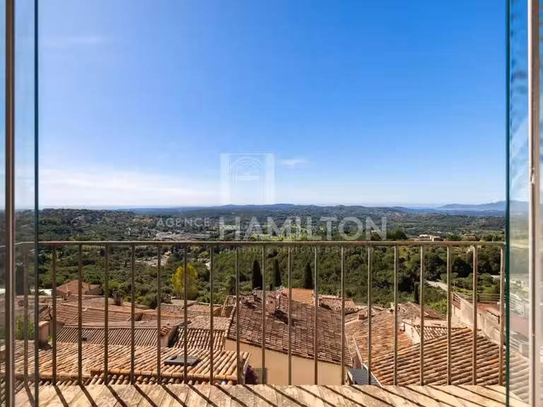 House Châteauneuf-Grasse - 2 bedrooms - 193m²