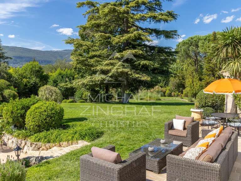 House Châteauneuf-Grasse - 6 bedrooms - 338m²
