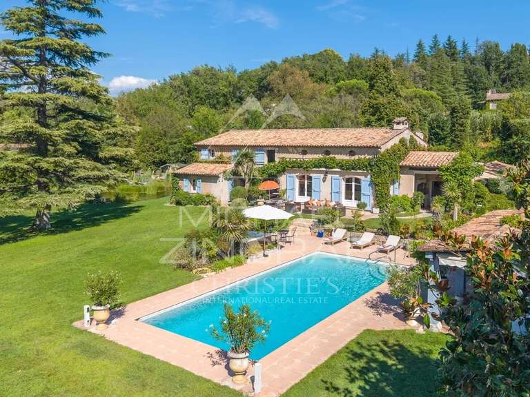 House Châteauneuf-Grasse - 6 bedrooms - 338m²