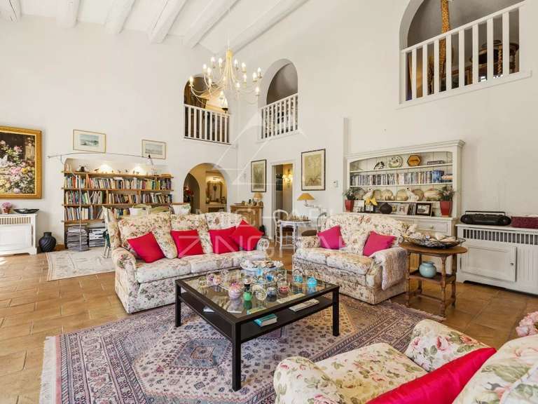 House Châteauneuf-Grasse - 6 bedrooms - 338m²