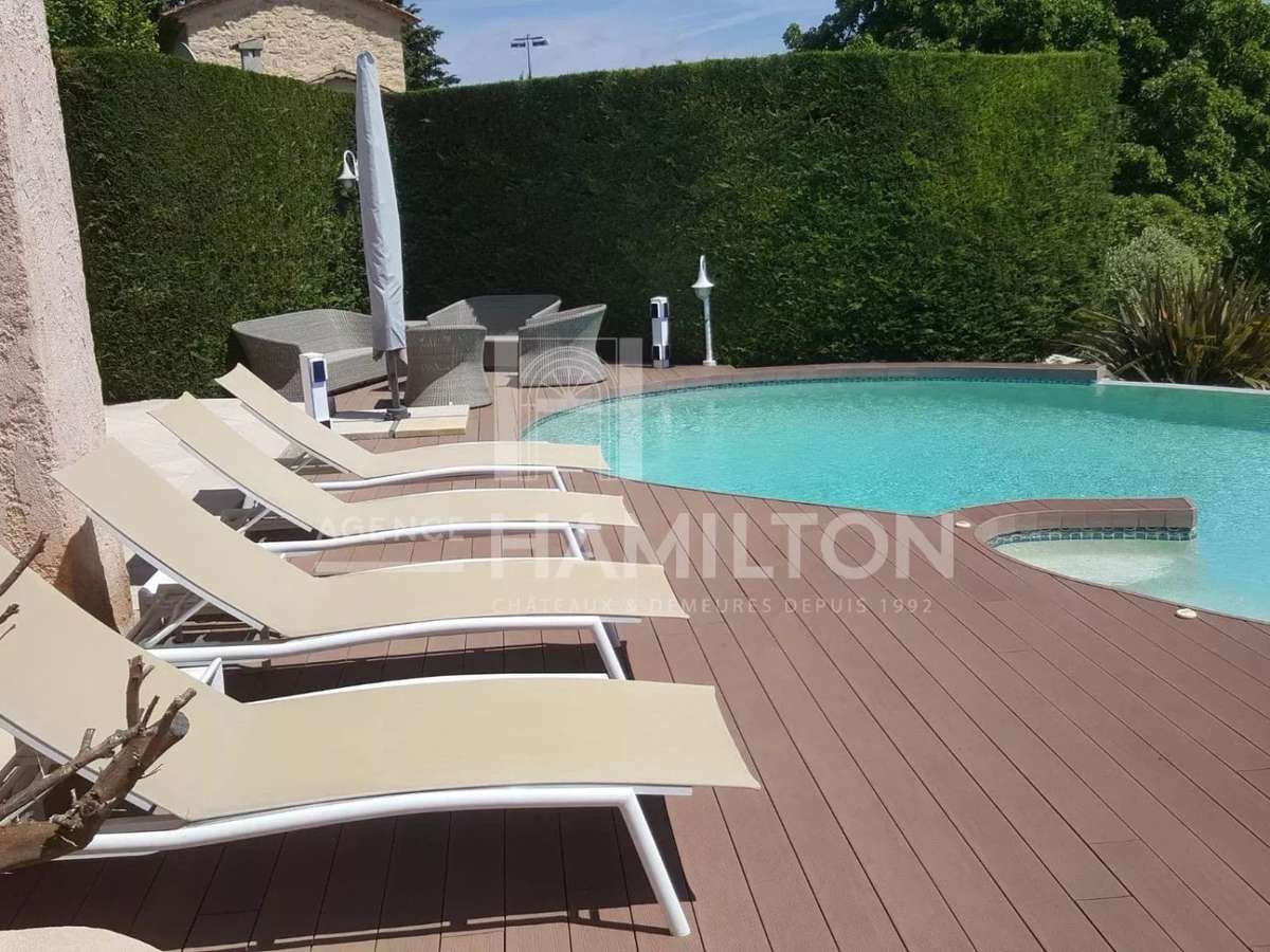 Maison Châteauneuf-Grasse