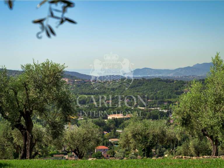 Propriété Châteauneuf-Grasse - 6 chambres - 625m²