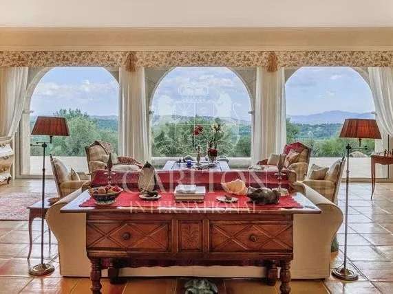 Property Châteauneuf-Grasse - 6 bedrooms - 625m²