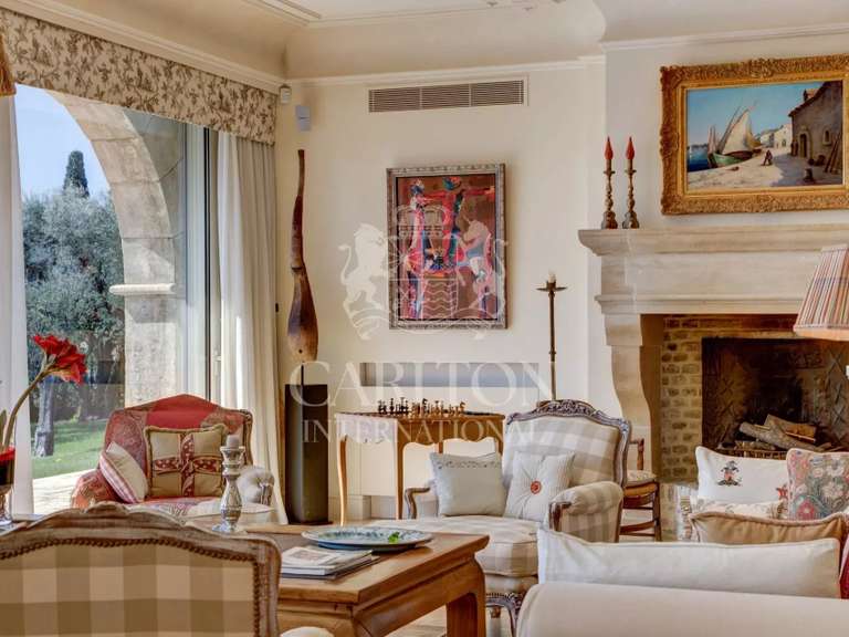 Property Châteauneuf-Grasse - 6 bedrooms - 625m²