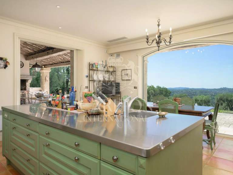 Propriété Châteauneuf-Grasse - 6 chambres - 625m²
