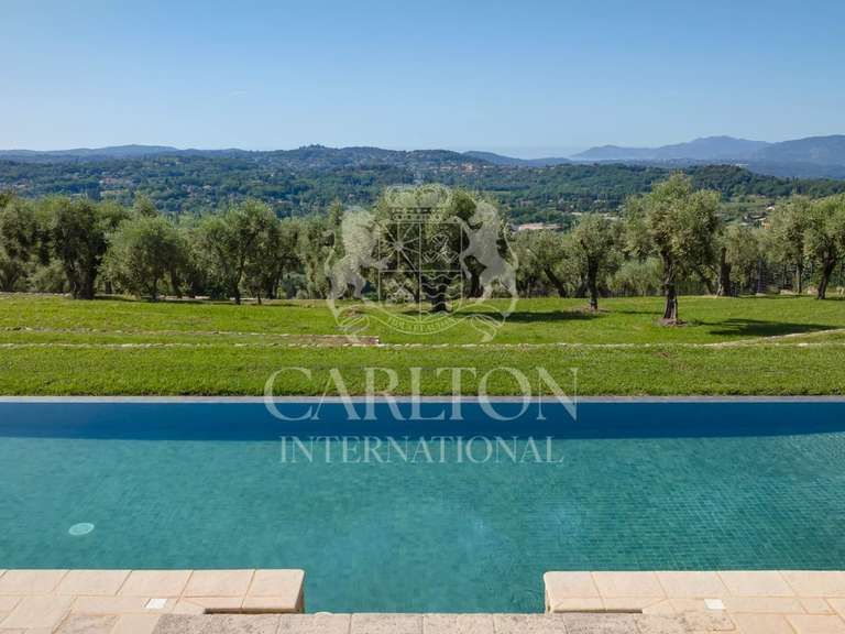 Propriété Châteauneuf-Grasse - 6 chambres - 625m²