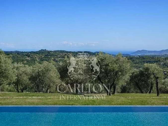 Property Châteauneuf-Grasse