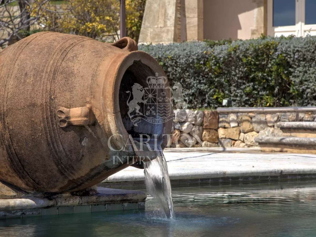 Property Châteauneuf-Grasse