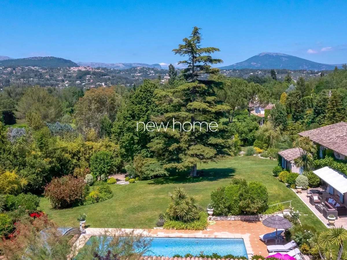 Propriété Châteauneuf-Grasse