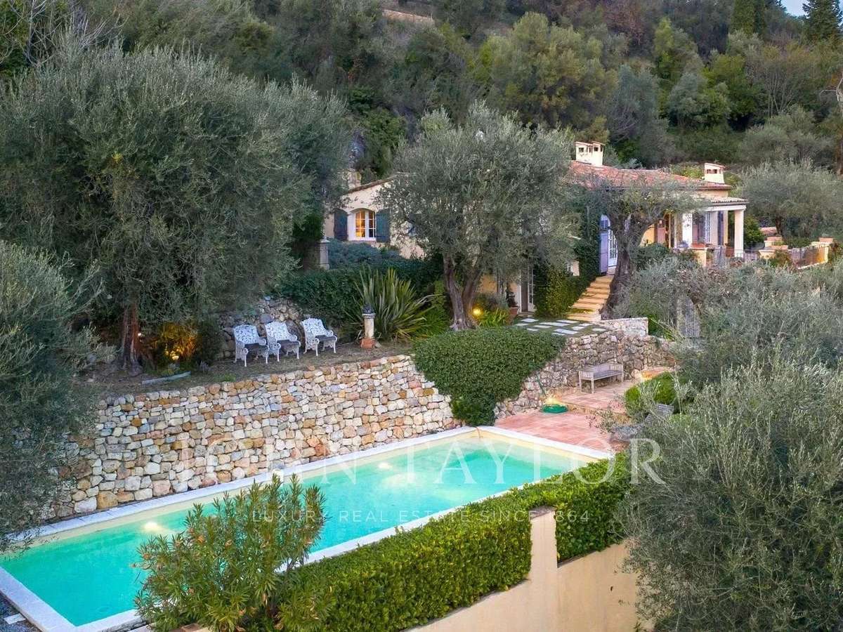 Propriété Châteauneuf-Grasse