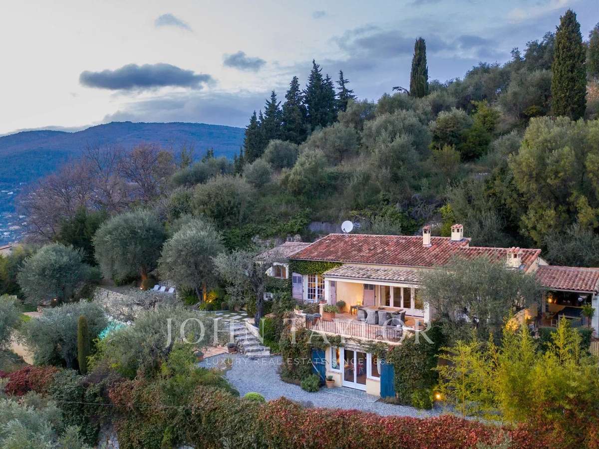 Propriété Châteauneuf-Grasse