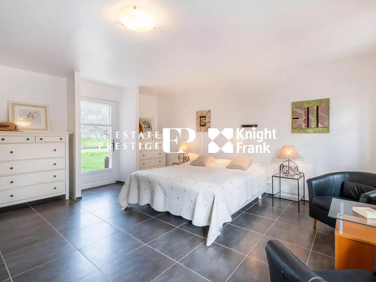 Villa Châteauneuf-Grasse - 5 chambres - 284m²