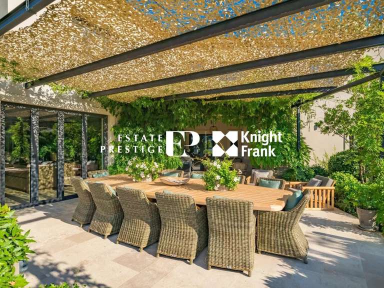 Villa Châteauneuf-Grasse - 6 chambres - 391m²