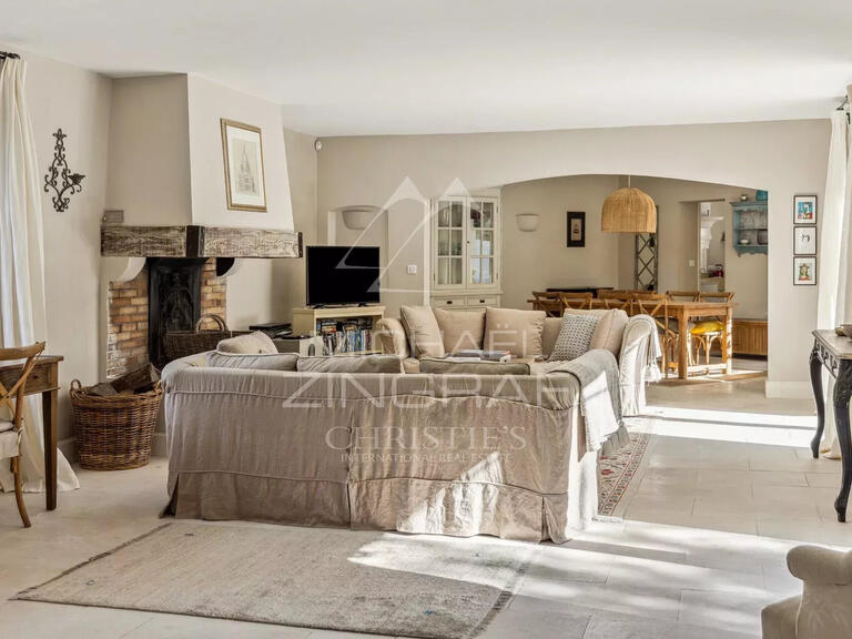 Villa Châteauneuf-Grasse - 5 chambres - 206m²