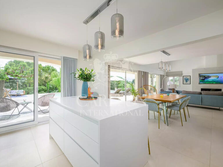 Villa Châteauneuf-Grasse - 4 chambres - 180m²