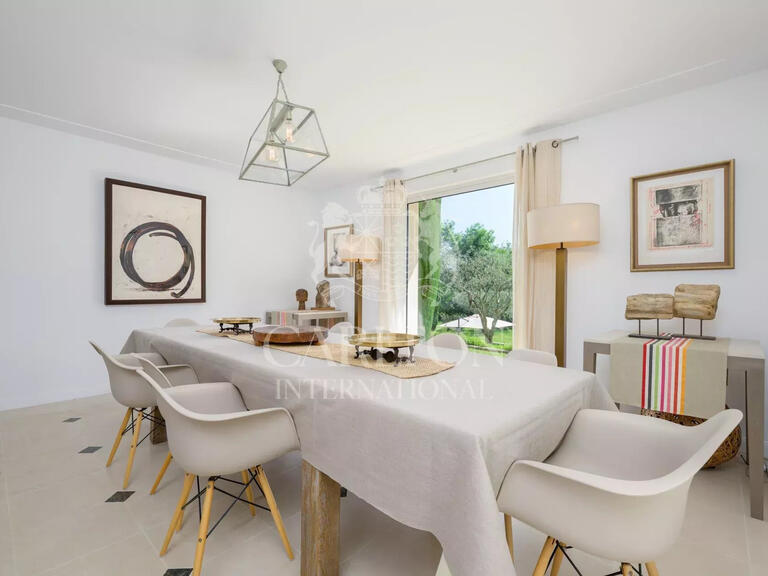 Villa Châteauneuf-Grasse - 6 bedrooms - 351m²