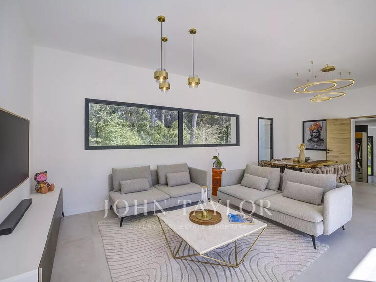 Villa Châteauneuf-Grasse - 4 bedrooms - 170m²